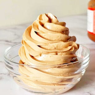 Nutella swiss meringue buttercream Image and recipe by Sayali Bhave. Copyright : www.dessertkatta.com