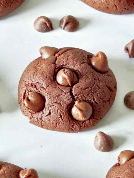Eggless double chocolate cookie Image and recipe by Sayali Bhave. Copyright : www.dessertkatta.com